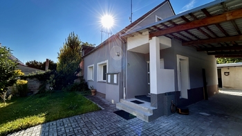 Pohled na dům - Prodej domu 120 m², Kladno