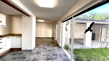 Kuchyně s jídelnou - Prodej domu 120 m², Kladno