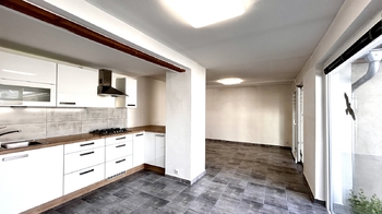 Kuchyně s jídelnou - Prodej domu 120 m², Kladno