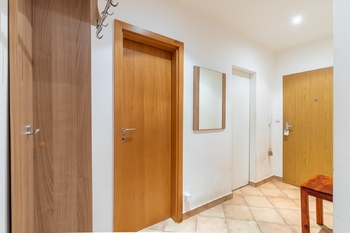 Prodej bytu 2+kk v osobním vlastnictví 76 m², Praha 4 - Modřany