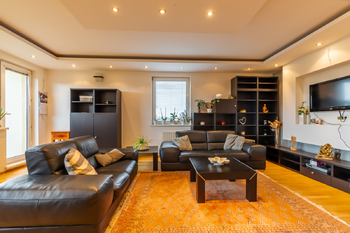 Prodej bytu 2+kk v osobním vlastnictví 76 m², Praha 4 - Modřany