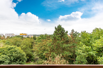 Prodej bytu 2+kk v osobním vlastnictví 76 m², Praha 4 - Modřany