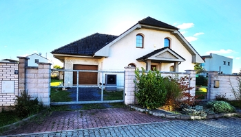 Prodej domu 201 m², Praha 9 - Koloděje