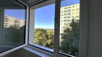Prodej bytu 3+kk v osobním vlastnictví 68 m², Praha 9 - Černý Most