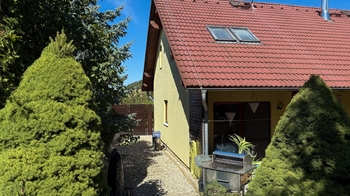 Pronájem domu 95 m², Březina