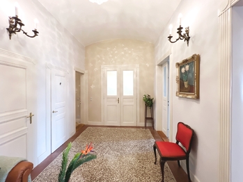 Prodej bytu 3+kk v osobním vlastnictví 125 m², Praha 5 - Smíchov