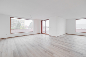 Pronájem bytu 3+kk v osobním vlastnictví 161 m², Bělá pod Bezdězem
