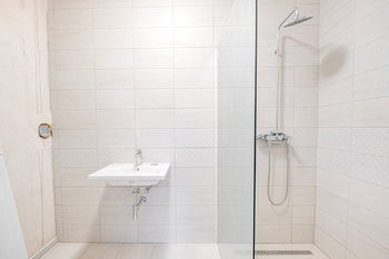 Pronájem kancelářských prostor 153 m², Bělá pod Bezdězem