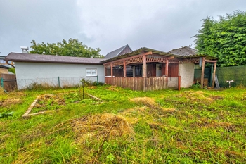 Prodej pozemku 185 m², Bělá pod Bezdězem