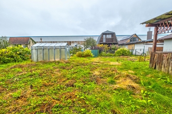 Prodej pozemku 185 m², Bělá pod Bezdězem