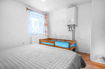 Prodej domu 72 m², Uhlířské Janovice