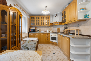 Prodej domu 380 m², Merklín