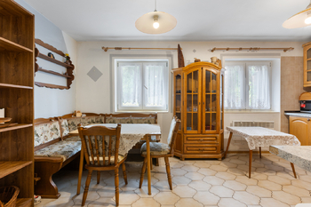 Prodej domu 380 m², Merklín