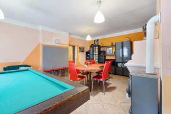 Prodej domu 380 m², Merklín