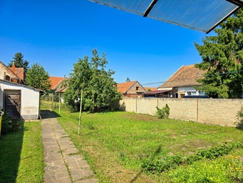 Prodej domu 78 m², Suchohrdly u Miroslavi