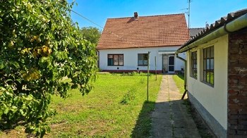 Prodej domu 78 m², Suchohrdly u Miroslavi