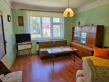Prodej domu 78 m², Suchohrdly u Miroslavi