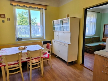 Prodej domu 78 m², Suchohrdly u Miroslavi
