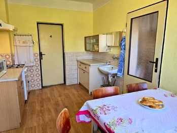 Prodej domu 78 m², Suchohrdly u Miroslavi