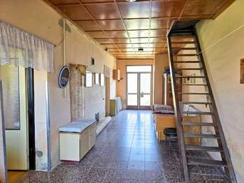 Prodej domu 78 m², Suchohrdly u Miroslavi