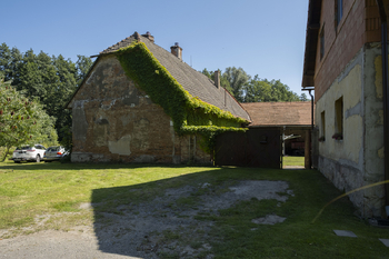 Prodej zemědělského objektu 310 m², Vražné