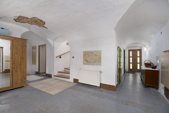 Prodej zemědělského objektu 310 m², Vražné