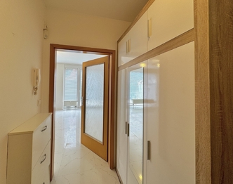 Pronájem bytu 1+kk v osobním vlastnictví 57 m², Praha 9 - Prosek