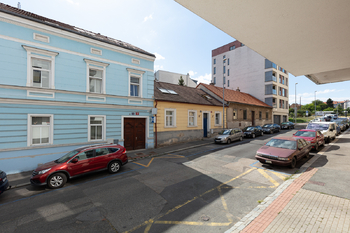 Pronájem bytu 1+kk v osobním vlastnictví 29 m², Praha 8 - Libeň