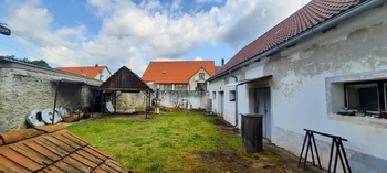 uzavřený dvorek - Prodej chaty / chalupy 178 m², Staré Město pod Landštejnem