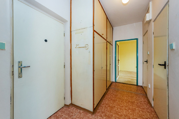 Prodej bytu 2+1 v osobním vlastnictví 52 m², Praha 10 - Strašnice