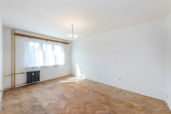 Prodej bytu 2+1 v osobním vlastnictví 52 m², Praha 10 - Strašnice