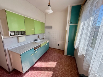 Prodej bytu 2+1 v osobním vlastnictví 52 m², Praha 10 - Strašnice
