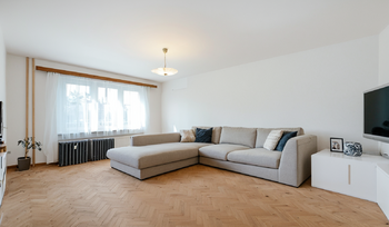 Prodej bytu 2+1 v osobním vlastnictví 52 m², Praha 10 - Strašnice