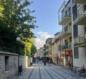 Pronájem bytu 2+kk v osobním vlastnictví 2258 m², Luhačovice