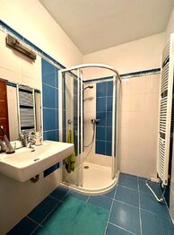 Prodej domu 220 m², Hrusice