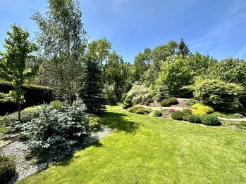 Prodej domu 220 m², Hrusice