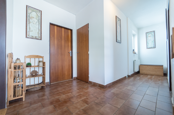Prodej domu 202 m², Dolní Hbity