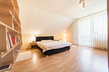 Prodej domu 202 m², Dolní Hbity