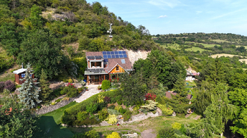 Prodej domu 260 m², Bystřany