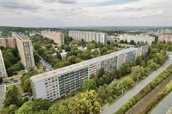 dům a sídliště - Prodej bytu 3+1 v osobním vlastnictví 66 m², Praha 8 - Kobylisy