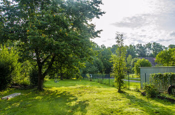 Prodej pozemku 606 m², Benátky