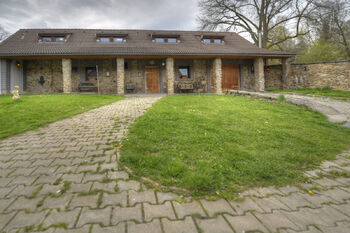Prodej domu 541 m², Neustupov