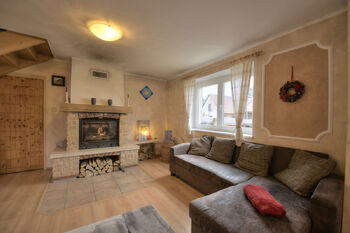 Prodej domu 541 m², Neustupov