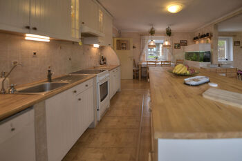 Prodej domu 541 m², Neustupov
