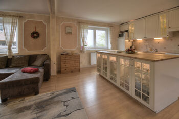 Prodej domu 541 m², Neustupov