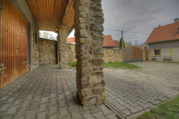 Prodej domu 541 m², Neustupov