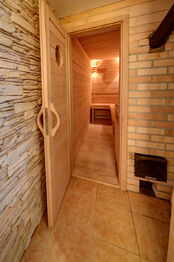 Prodej domu 541 m², Neustupov