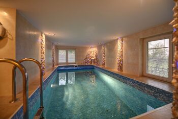 Prodej domu 541 m², Neustupov
