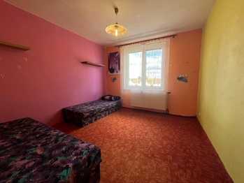 Prodej bytu 3+1 v osobním vlastnictví 84 m², Stálky