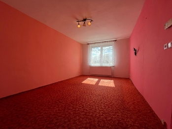 Prodej bytu 3+1 v osobním vlastnictví 84 m², Stálky